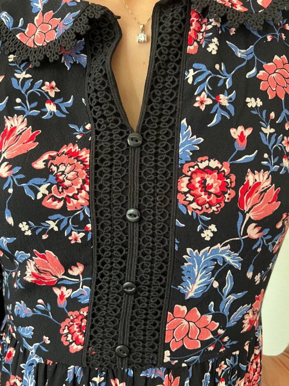 Anna Sui Black Floral Mini Dress – Lace Trim, Tiered Ruffle Hem, Boho Chic - Picture 3 of 8